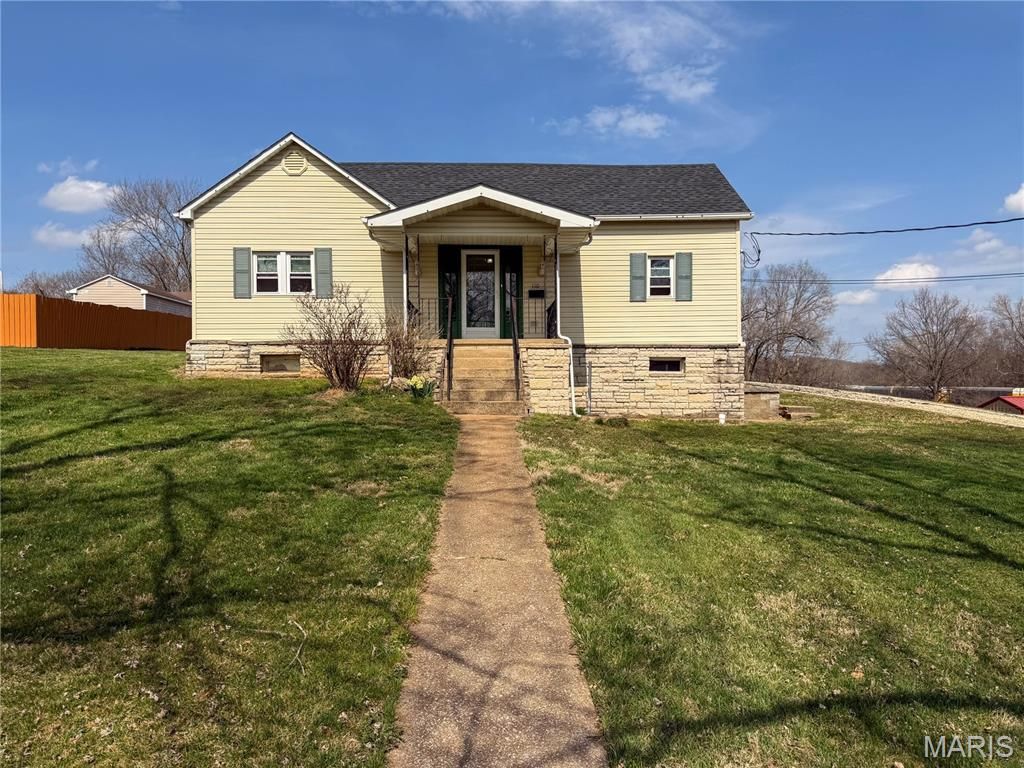Photo of 110 Clarke St, De Soto, MO 63020 (MLS # 26013726)