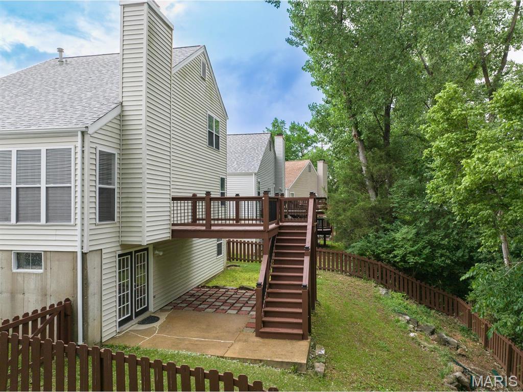 Cascades Five The - Residential