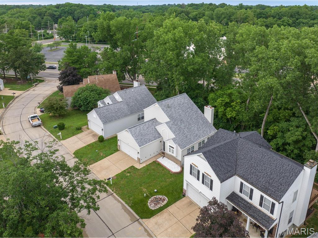 Cascades Five The - Residential