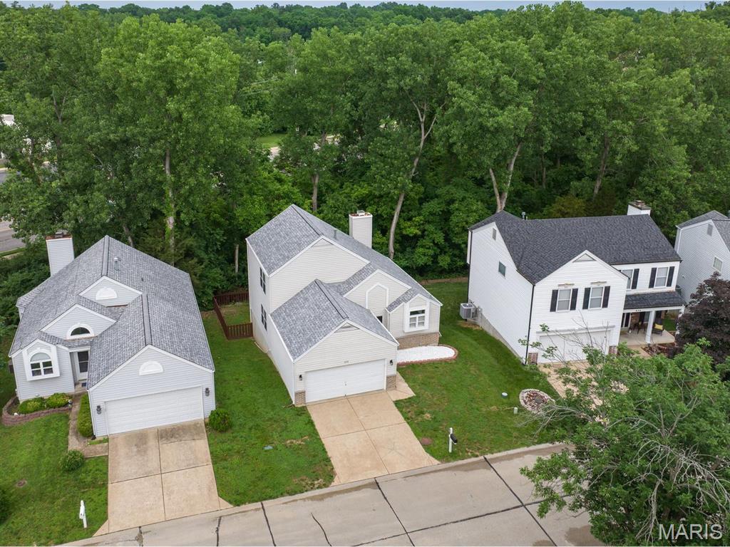 Cascades Five The - Residential