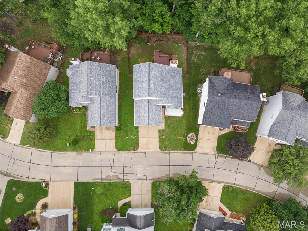 Cascades Five The - Residential