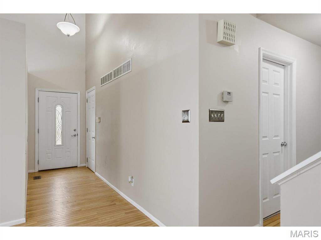 Cascades Five The - Residential