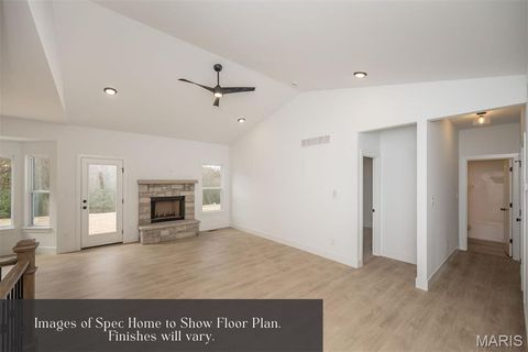 Tiny photo for 11 Oakview Court, Troy, MO 63379 (MLS # 26013965)