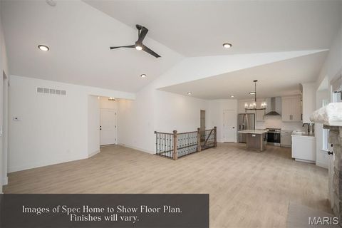 Tiny photo for 11 Oakview Court, Troy, MO 63379 (MLS # 26013965)