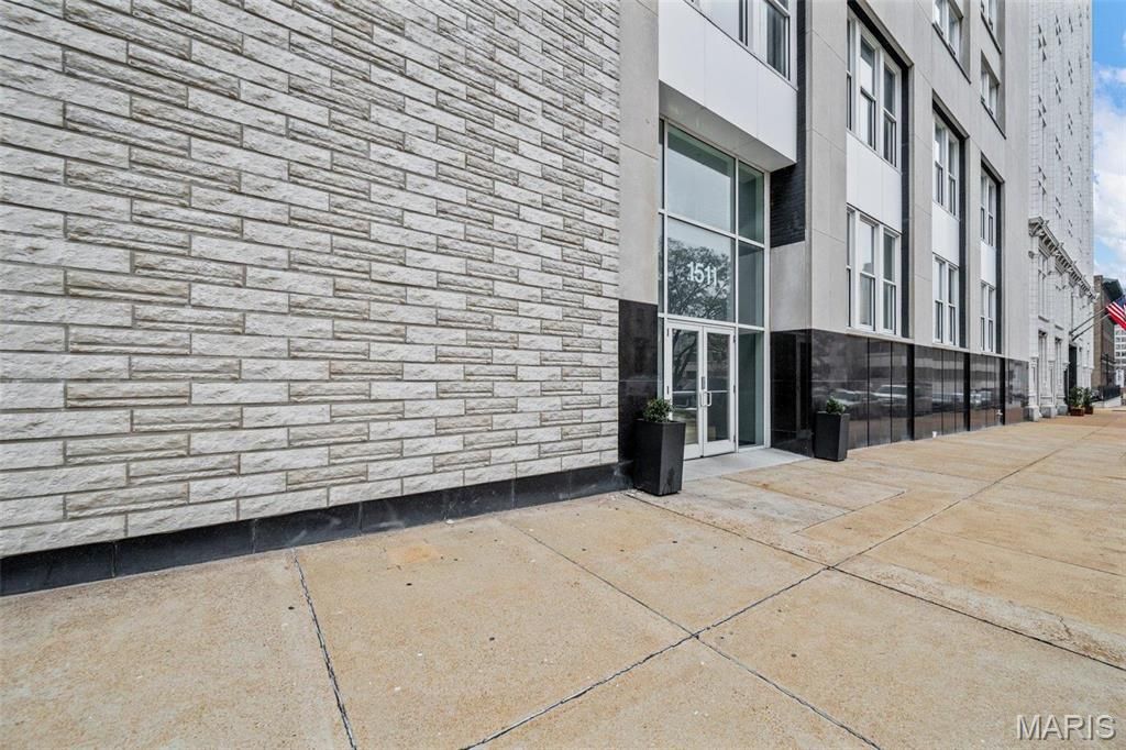 Photo of 1511 Locust Street #101, St Louis, MO 63103 (MLS # 26018300)