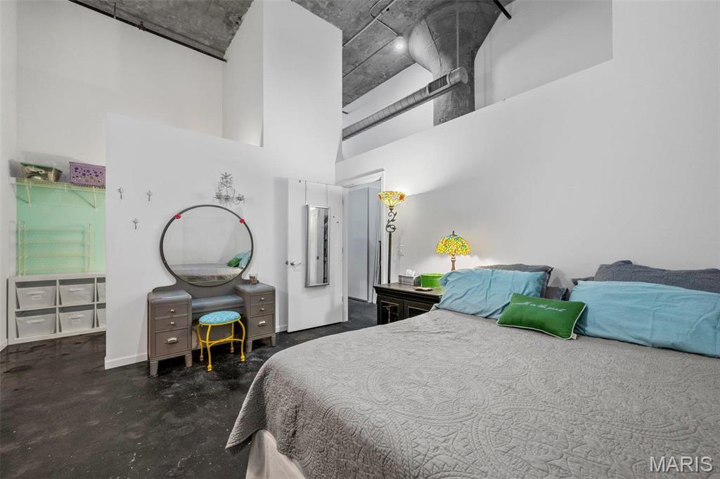 Annex Lofts Condo - Residential