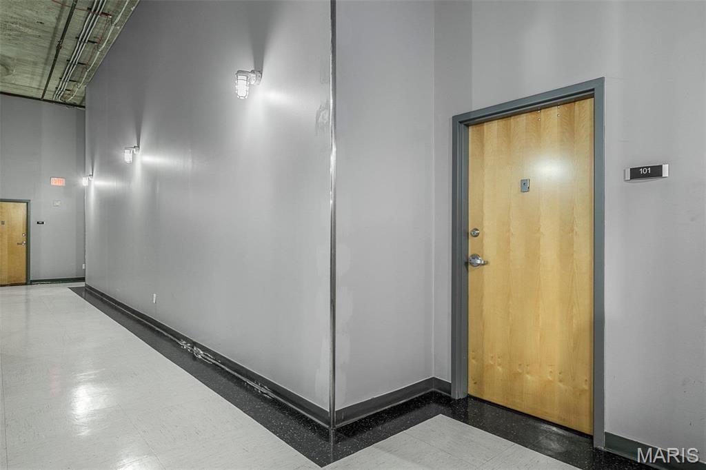 Annex Lofts Condo - Residential