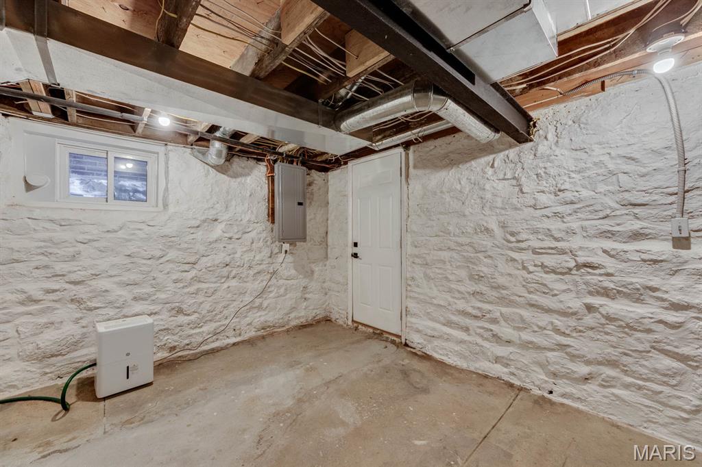 Tyler Place - Residential Lease