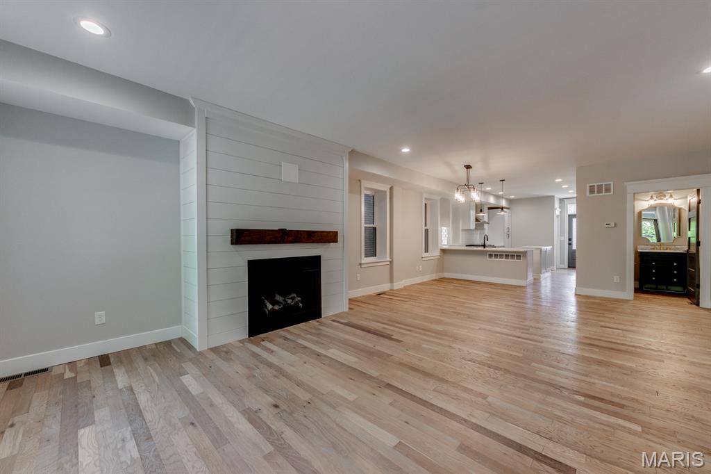 Tyler Place - Residential Lease