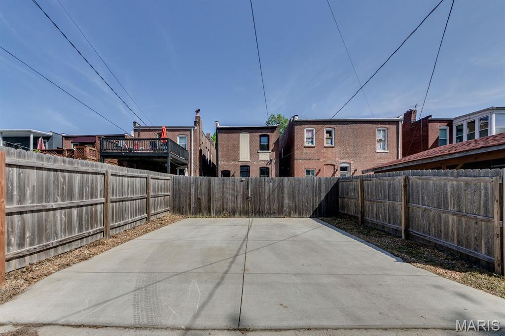 Tyler Place - Residential Lease