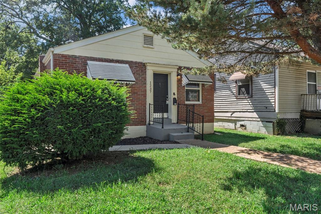1237 Fairview Avenue