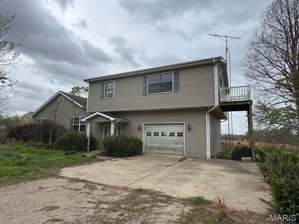 Photo of 1480 CR 476, Poplar Bluff, MO 63901 (MLS # 26019682)