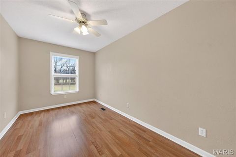 Tiny photo for 920 N 7th Street, Elsberry, MO 63343 (MLS # 26012888)