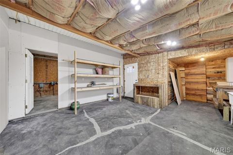 Tiny photo for 920 N 7th Street, Elsberry, MO 63343 (MLS # 26012888)