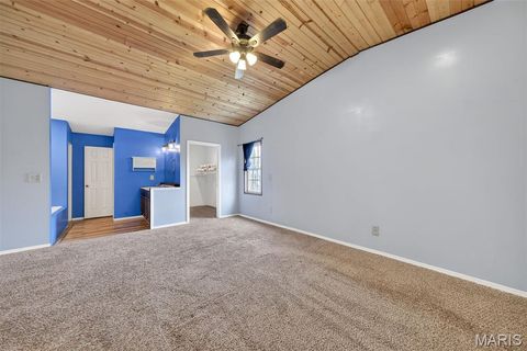Tiny photo for 920 N 7th Street, Elsberry, MO 63343 (MLS # 26012888)
