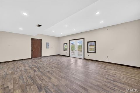 Tiny photo for 920 N 7th Street, Elsberry, MO 63343 (MLS # 26012888)