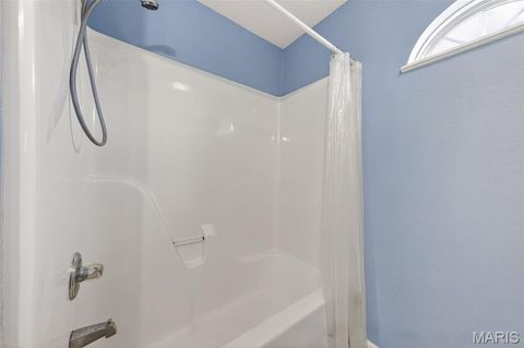 Tiny photo for 920 N 7th Street, Elsberry, MO 63343 (MLS # 26012888)