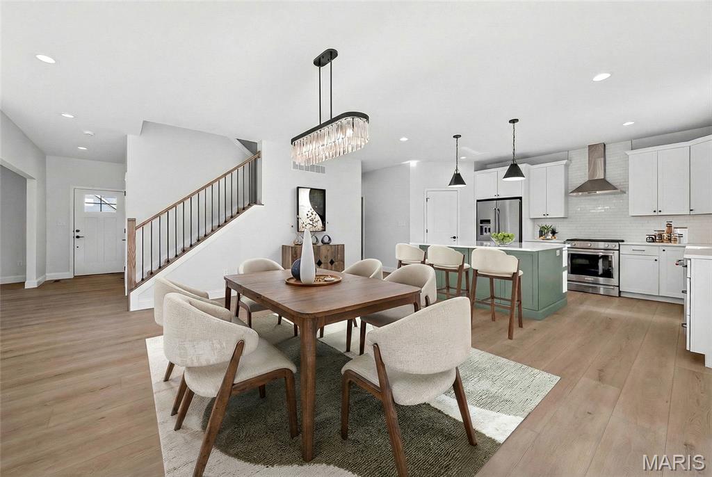 Ryehill Manor - Residential