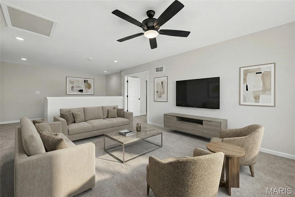 Ryehill Manor - Residential