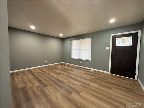 Tiny photo for 601 Wickford Way, Ballwin, MO 63021 (MLS # 26004146)