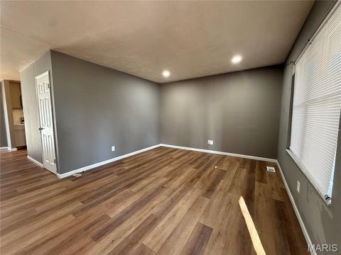 Tiny photo for 601 Wickford Way, Ballwin, MO 63021 (MLS # 26004146)