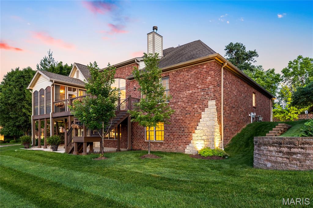 259 Meadowbrook Country Club Estate