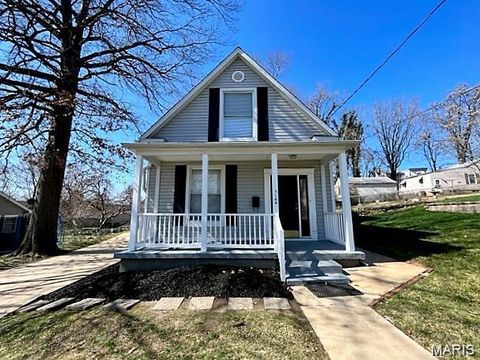 Photo of 7148 Kensington Avenue, St Louis, MO 63143 (MLS # 25082928)