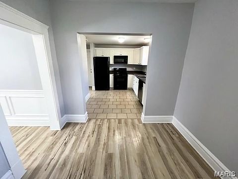 Tiny photo for 7148 Kensington Avenue, St Louis, MO 63143 (MLS # 25082928)