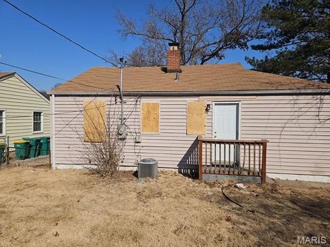 Tiny photo for 7752 Mallard Drive, St Louis, MO 63133 (MLS # 26007925)