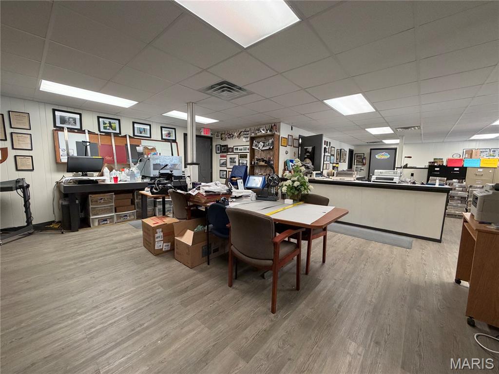 Ross - Commercial Sale
