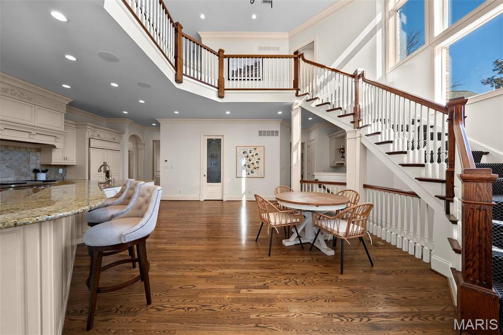 Outer Ladue Drive - Residential