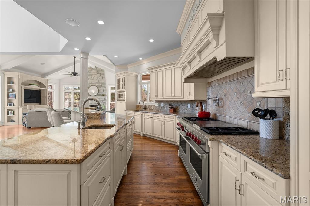 Outer Ladue Drive - Residential