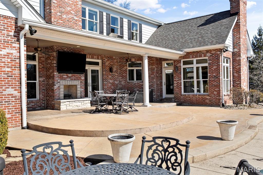 Outer Ladue Drive - Residential