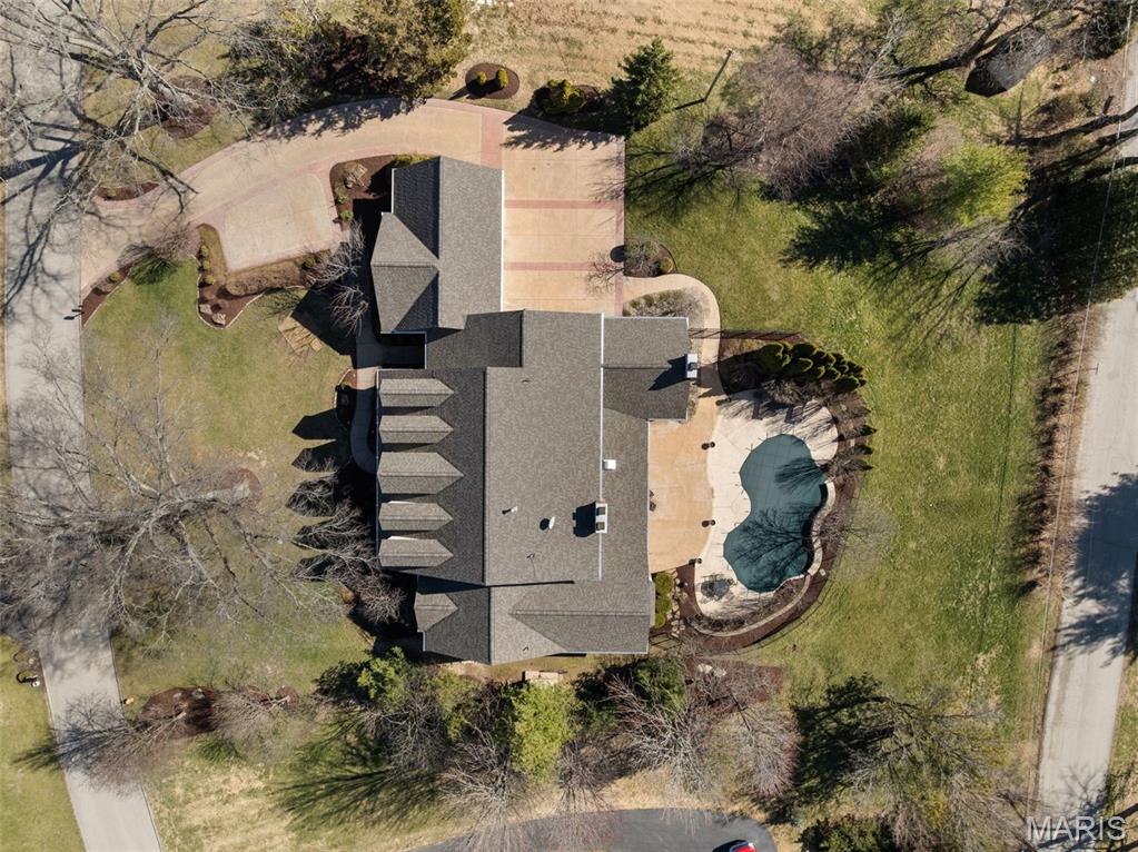 Outer Ladue Drive - Residential