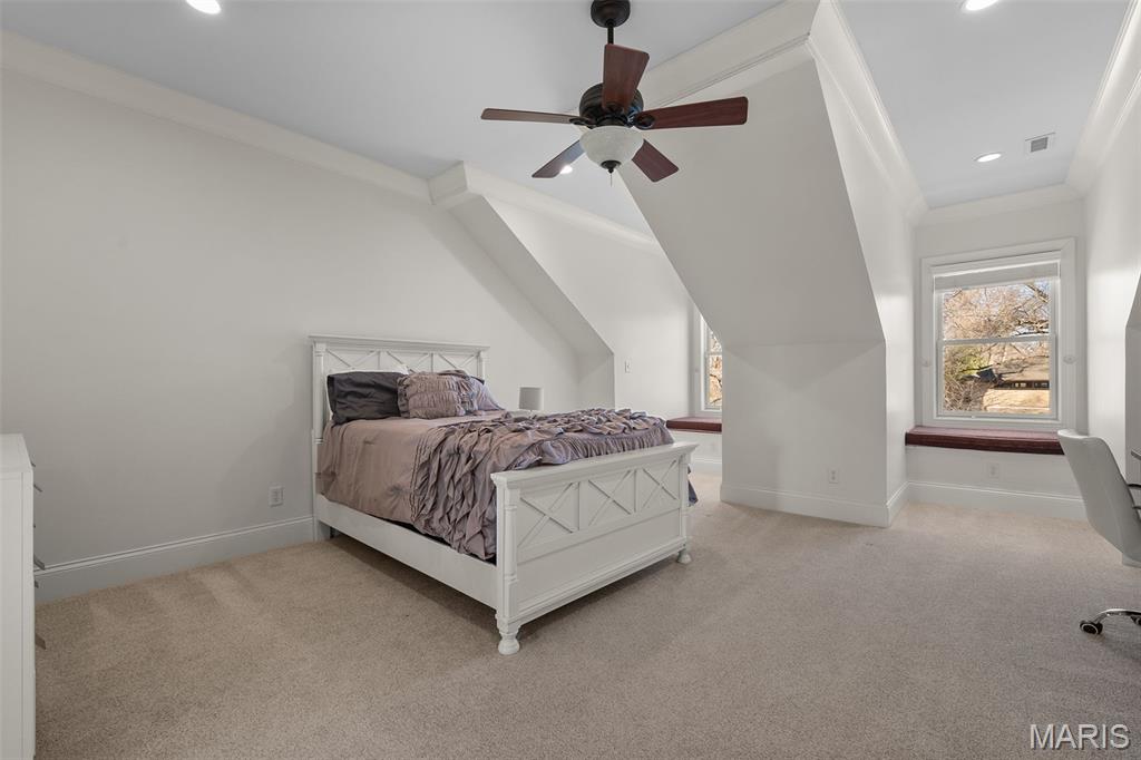 Outer Ladue Drive - Residential