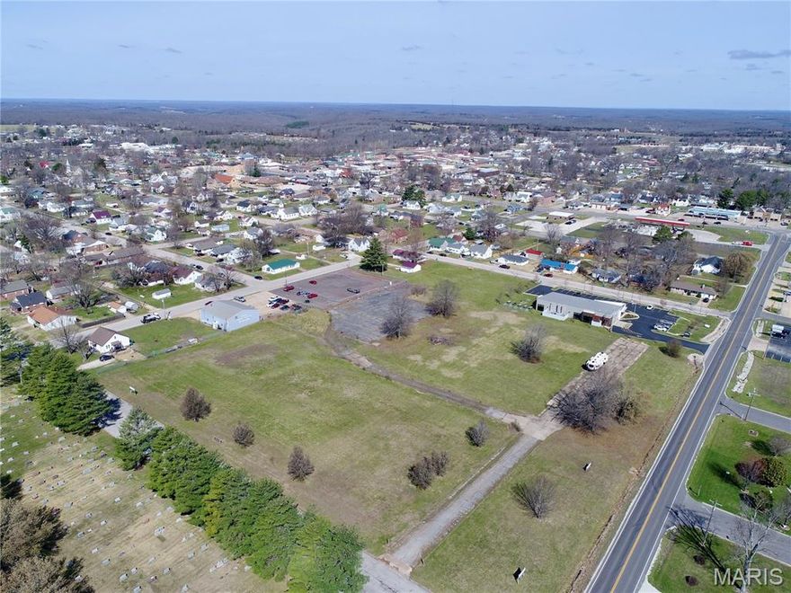 Great Investment Opportunity! Don’t miss this incredible 2 acre tract offering excellent potential for residential or multifamily development.  Public utilities are available, making development more accessible. Ideally suited for mixed-use possibilities (subject to local regulations). Conveniently located within walking distance to grocery, dining, library, and everyday amenities. Schedule your showing today!