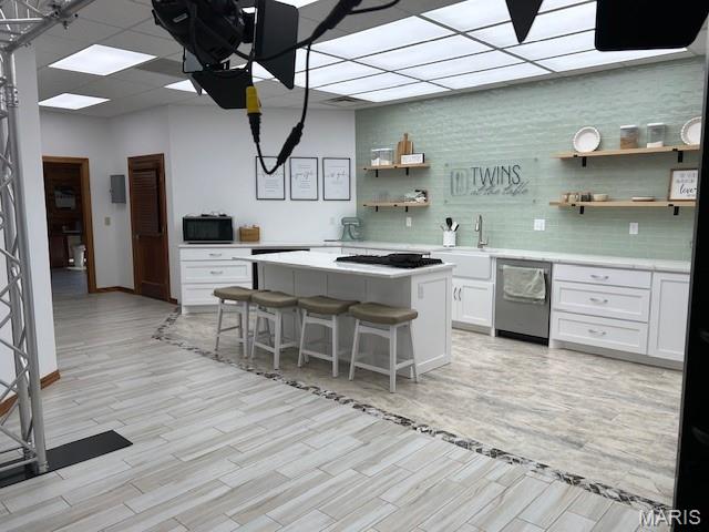 0000 - Commercial Sale