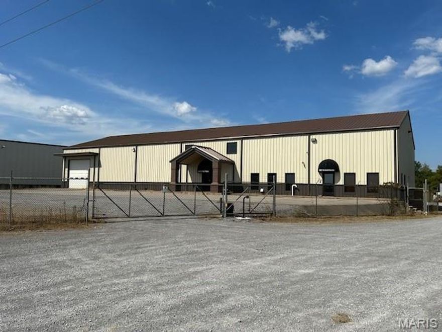 4930 Nash Rd offers a 21,600 SF property designed for efficiency and productivity. This expansive site encompasses a 7,200 SF office and warehouse building, a 4,800 SF warehouse/shop building, an 8,000 SF open-sided equipment building, and a 1,600 SF shop storage building, ideally suited for Industrial/Warehouse/Distribution operations. The property sits on a fenced, 3.17-acre lot, showcasing various drive-in doors and a truck dock.