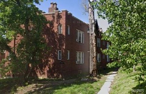 3761 Meramec Street St Louis MO 63116