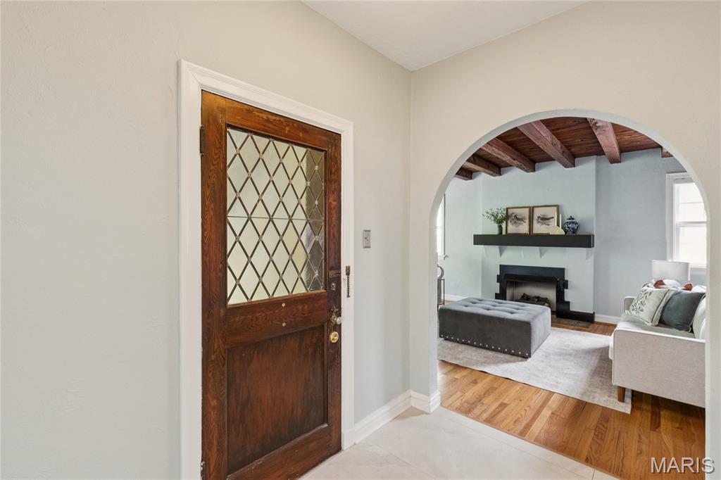7532 Byron Place 2