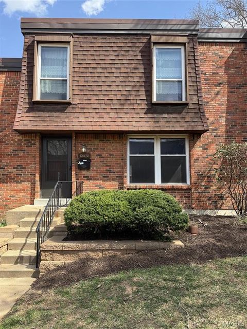 Photo of 13573 Coliseum Drive, Chesterfield, MO 63017 (MLS # 26024657)