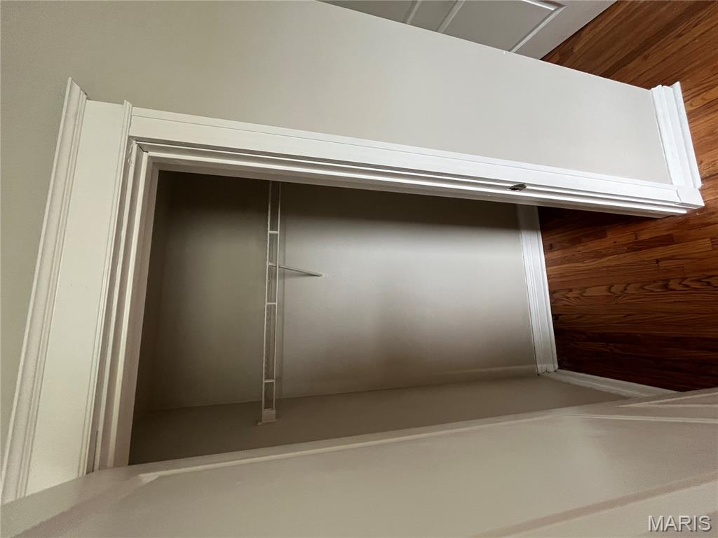 Oakland Park - Residential Income