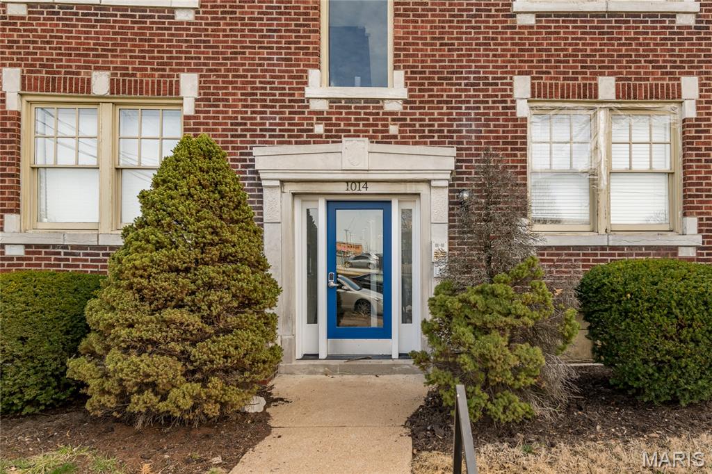 1014 Oakview Place