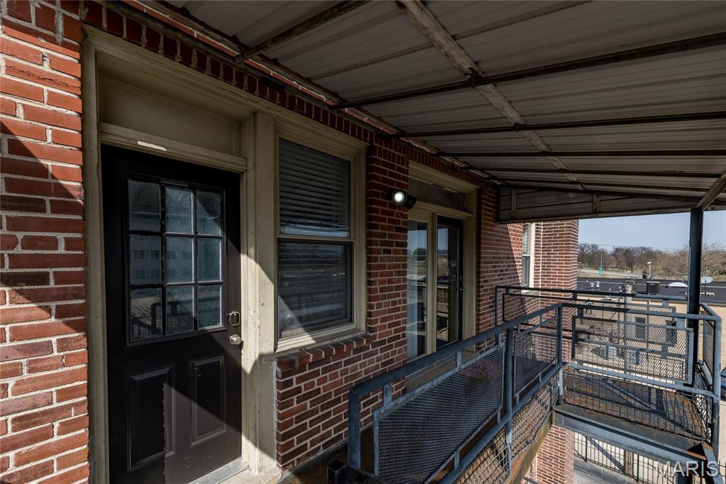 Oakland Park - Residential Income