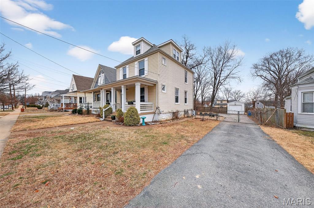 Shields Sub Of Sutton Tr - Residential