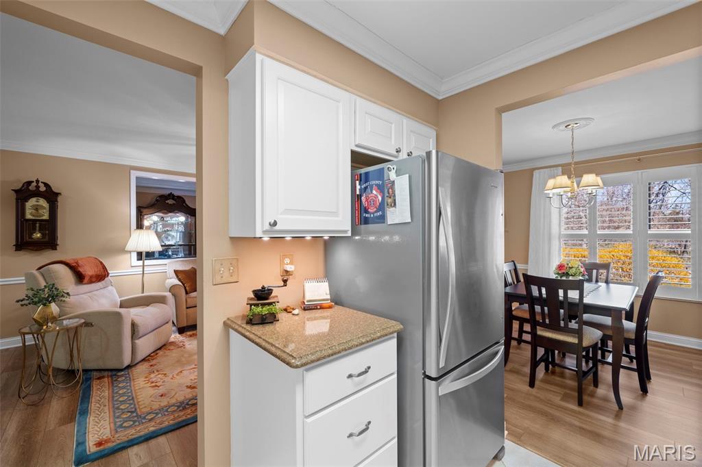 Treetop Condo One-M - Residential