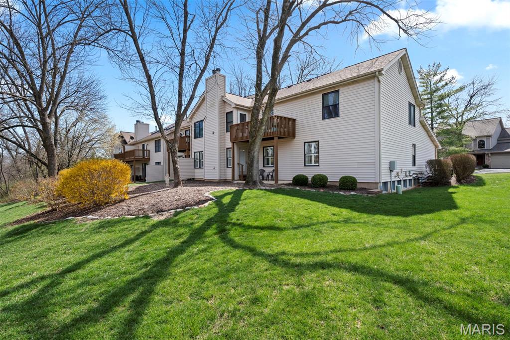 Treetop Condo One-M - Residential