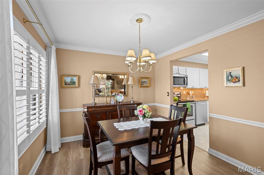 Treetop Condo One-M - Residential