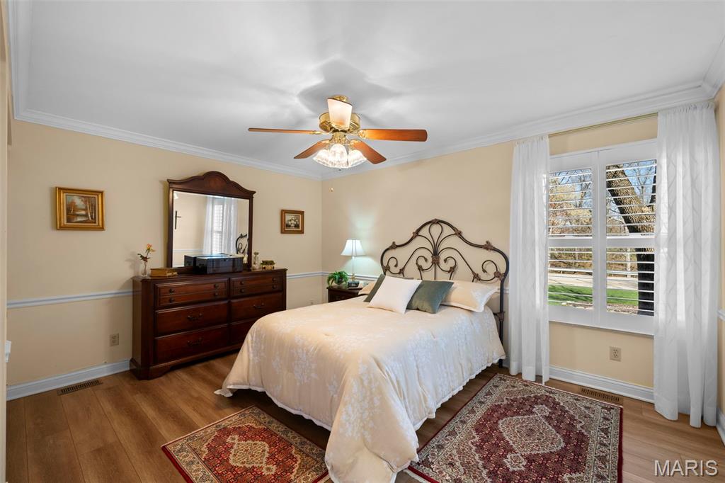 Treetop Condo One-M - Residential