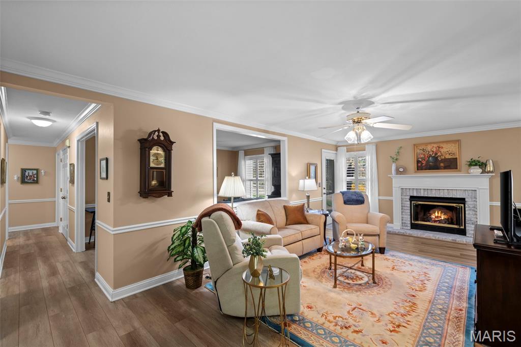 Treetop Condo One-M - Residential